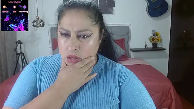 Snapshot of Keyla01_ chatting on 07-02-26, 06:25 Keyla01 online show from 07-02-26, 06:25