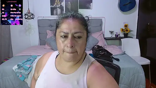 Keyla01  online show from 04-22-26, 06:25