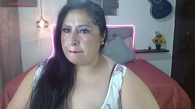 Snapshot of Keyla01_ chatting on 06-20-26, 06:24 Keyla01 online show from 06-20-26, 06:24