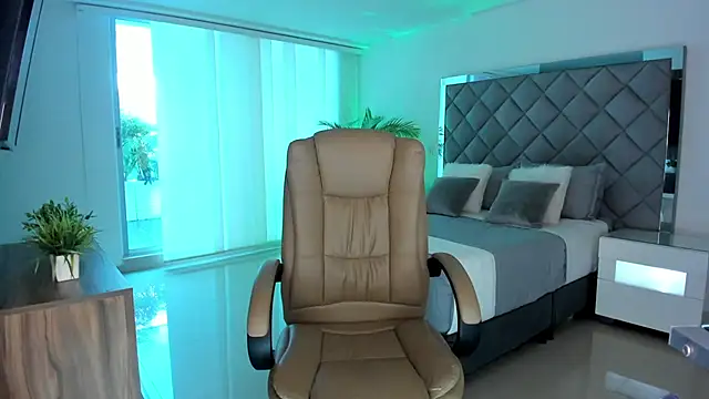 morganaramirez online show from 03-20-25, 07:46