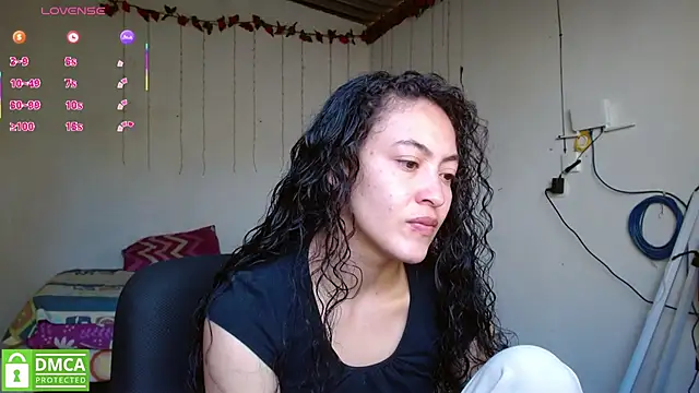 Snapshot of Olivia_Bright chatting on 07-28-26, 08:12 Olivia Bright online show from 07-28-26, 08:12