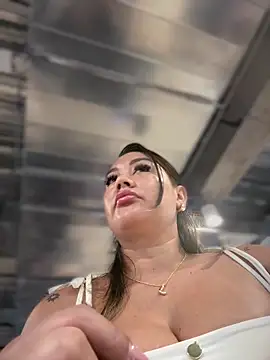 ValeryGrey online show from 12-15-25, 05:08