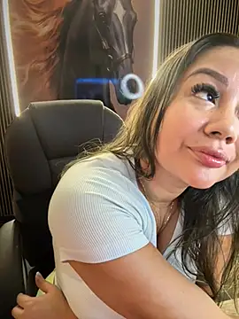 ValeryGrey online show from 02-07-26, 03:42