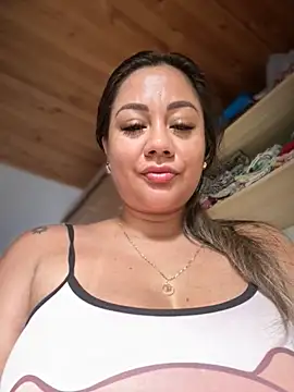 ValeryGrey online show from 11-13-25, 12:31