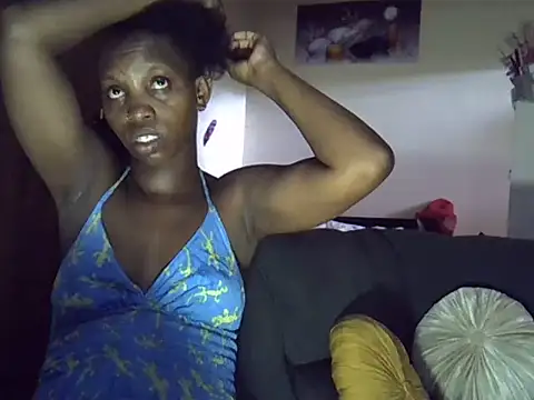 Snapshot of sugarsweetsugar chatting on 12-17-25, 11:48 sugarsweetsugar online show from 12-17-25, 11:48