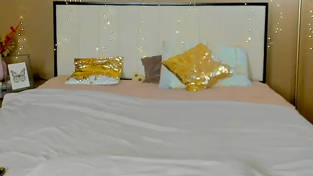 mailymilf online show from 03-15-26, 03:52