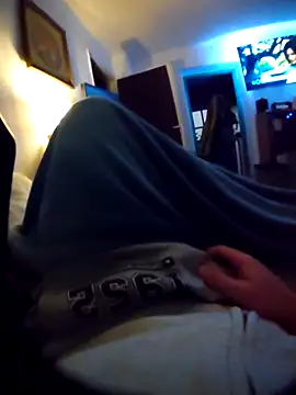 Snapshot of anonymus9006 chatting on 01-15-25, 03:39 anonymus9006 online show from 01-15-25, 03:39