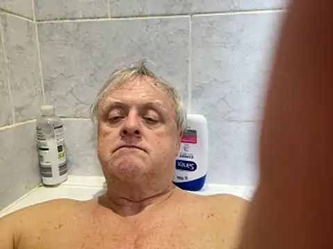 Snapshot of bigbadjon69 chatting on 04-02-26, 11:28 bigbadjon69 online show from 04-02-26, 11:28