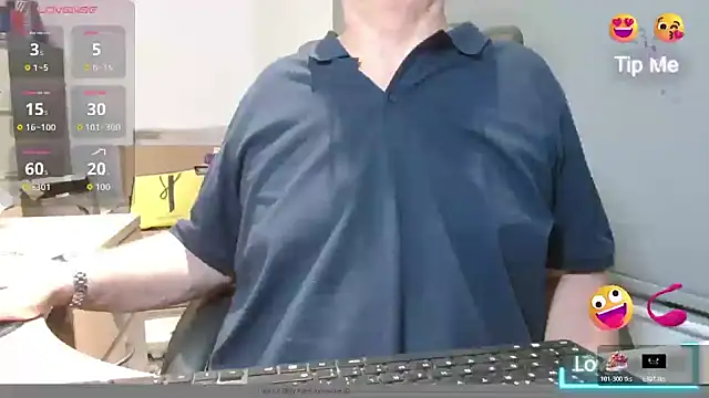 bigbadjon69 online show from 10-24-25, 03:49