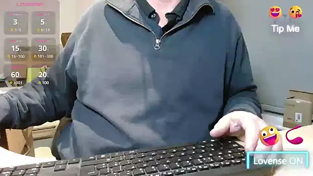 Snapshot of bigbadjon69 chatting on 01-13-25, 09:31 bigbadjon69 online show from 01-13-25, 09:31