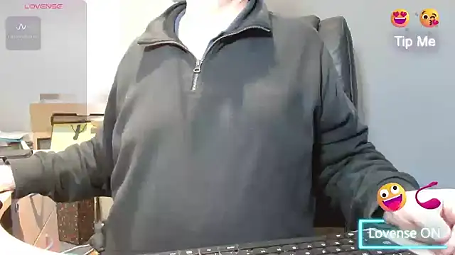 Snapshot of bigbadjon69 chatting on 01-30-25, 02:04 bigbadjon69 online show from 01-30-25, 02:04