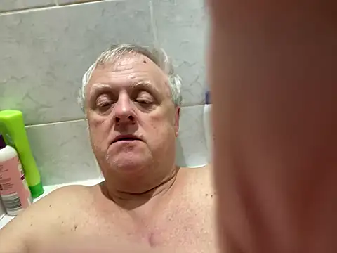 Snapshot of bigbadjon69 chatting on 01-08-25, 01:41 bigbadjon69 online show from 01-08-25, 01:41