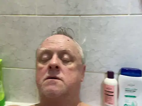 Snapshot of bigbadjon69 chatting on 01-26-25, 03:25 bigbadjon69 online show from 01-26-25, 03:25