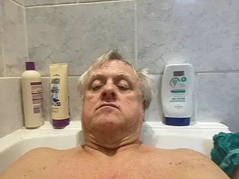 Snapshot of bigbadjon69 chatting on 03-01-25, 03:05 bigbadjon69 online show from 03-01-25, 03:05