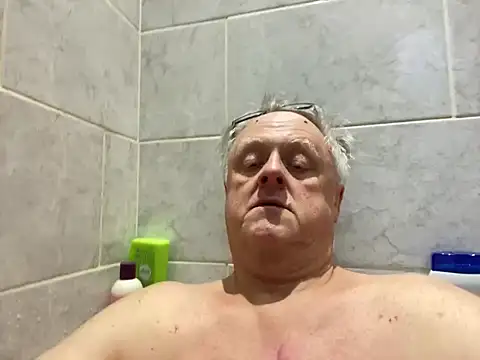 Snapshot of bigbadjon69 chatting on 01-15-25, 01:31 bigbadjon69 online show from 01-15-25, 01:31