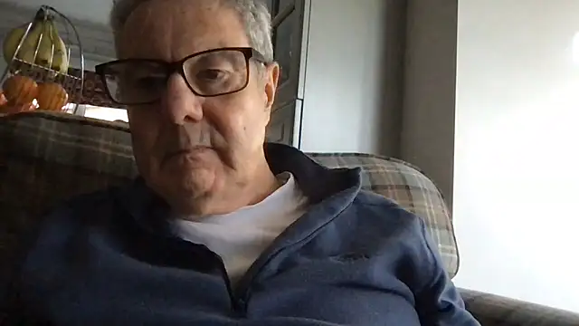 Oldpistolpete online show from 11-23-25, 03:33