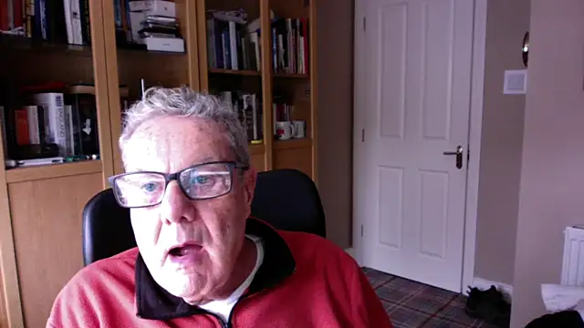 Snapshot of Oldpistolpete chatting on 10-30-25, 12:03 Oldpistolpete online show from 10-30-25, 12:03