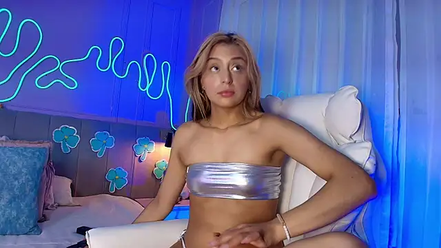 Snapshot of Sofly_s chatting on 03-17-26, 11:46 Sofly s online show from 03-17-26, 11:46