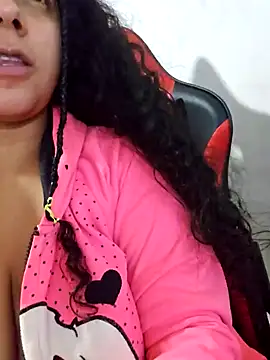 Snapshot of Mary_pinkish chatting on 11-09-25, 06:06 Mary pinkish online show from 11-09-25, 06:06