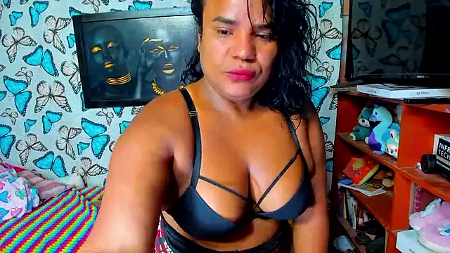 luciana osorno online show from 03-04-26, 03:42