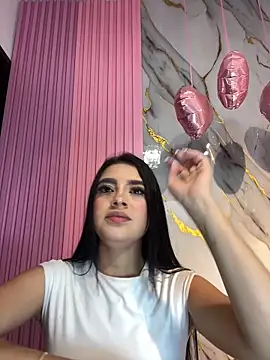 Victoria adaams online show from 10-09-25, 09:26