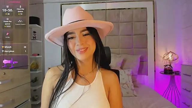 Victoria adaams online show from 10-11-25, 10:16