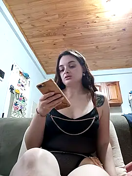 Emmacut online show from 10-09-25, 01:11