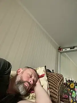 GHsveter online show from 04-12-26, 09:23