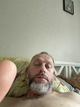 GHsveter online show from 06-15-26, 06:02