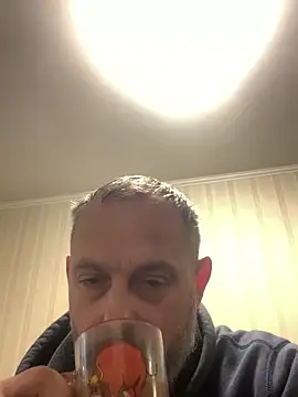 GHsveter online show from 12-21-25, 07:43