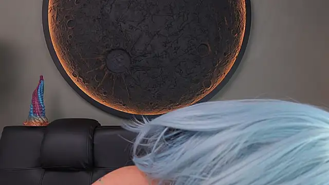 miss sharlotte18 online show from 12-22-25, 06:08