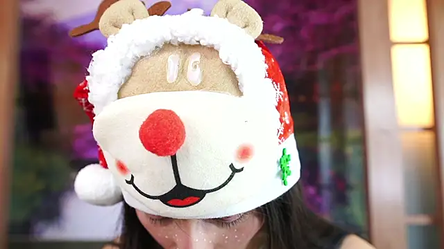 miss sharlotte18 online show from 12-15-25, 06:14