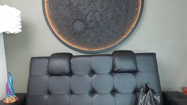 miss vaiolette online show from 02-25-26, 11:10