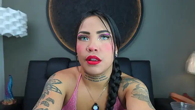 miss vaiolette online show from 10-25-25, 11:09