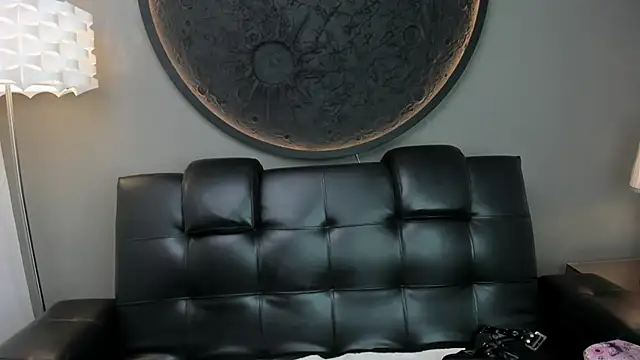 Snapshot of miss_vaiolette chatting on 03-10-25, 11:12 miss vaiolette online show from 03-10-25, 11:12