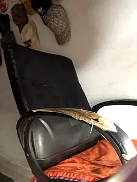 Cabetothepro online show from 12-20-25, 04:04