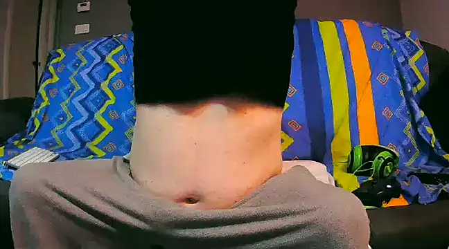 Snapshot of txan9876 chatting on 12-24-24, 06:50 txan9876 online show from 12-24-24, 06:50