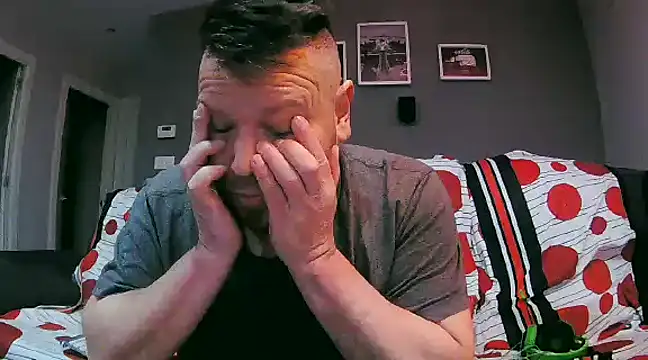 Snapshot of txan9876 chatting on 01-13-25, 01:45 txan9876 online show from 01-13-25, 01:45