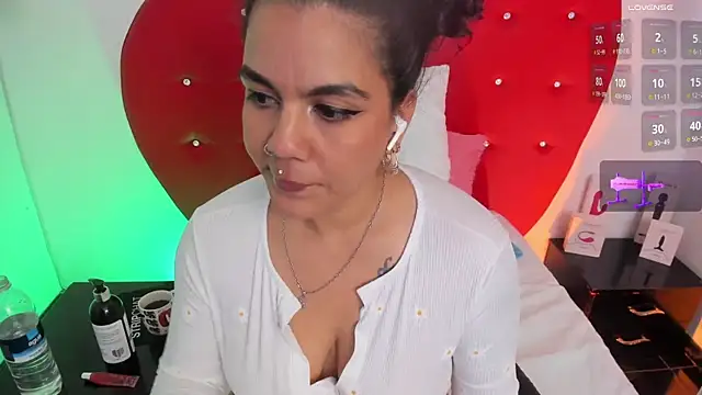 nicolette rock online show from 02-25-26, 11:54