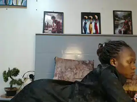 CandyLovesU2 online show from 03-03-25, 12:01