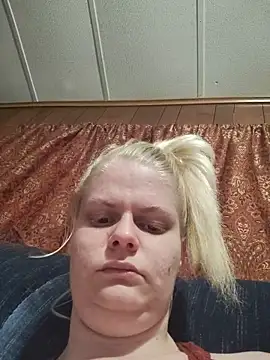 BadAssBitchMakayla online show from 06-17-26, 12:59