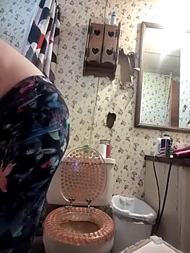 BadAssBitchMakayla online show from 04-16-26, 05:25