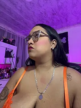 Snapshot of Teffy__xxx chatting on 05-15-26, 11:14 Teffy xxx online show from 05-15-26, 11:14