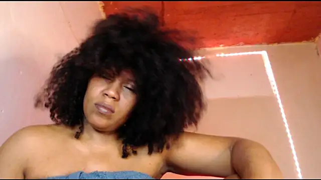 Snapshot of cherry_cleou chatting on 08-09-26, 03:40 cherry cleou online show from 08-09-26, 03:40