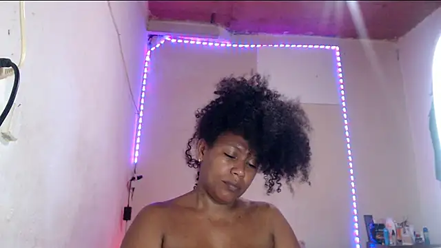 Snapshot of cherry_cleou chatting on 03-01-26, 05:29 cherry cleou online show from 03-01-26, 05:29