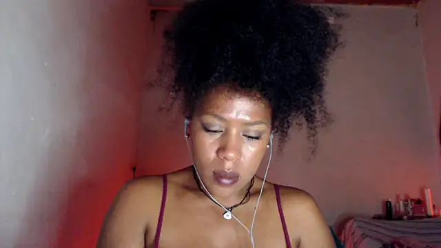 Snapshot of cherry_cleou chatting on 02-05-25, 07:53 cherry cleou online show from 02-05-25, 07:53