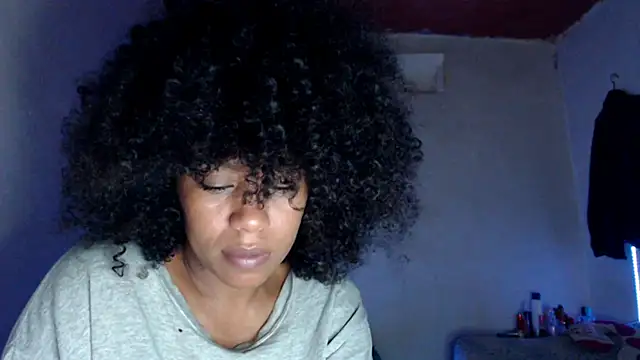 Snapshot of cherry_cleou chatting on 01-09-25, 05:43 cherry cleou online show from 01-09-25, 05:43