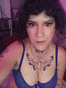 callmelouve online show from 05-22-26, 06:39