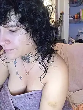 callmelouve online show from 10-02-25, 07:45