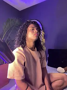 Lucas eevans online show from 11-15-25, 01:20